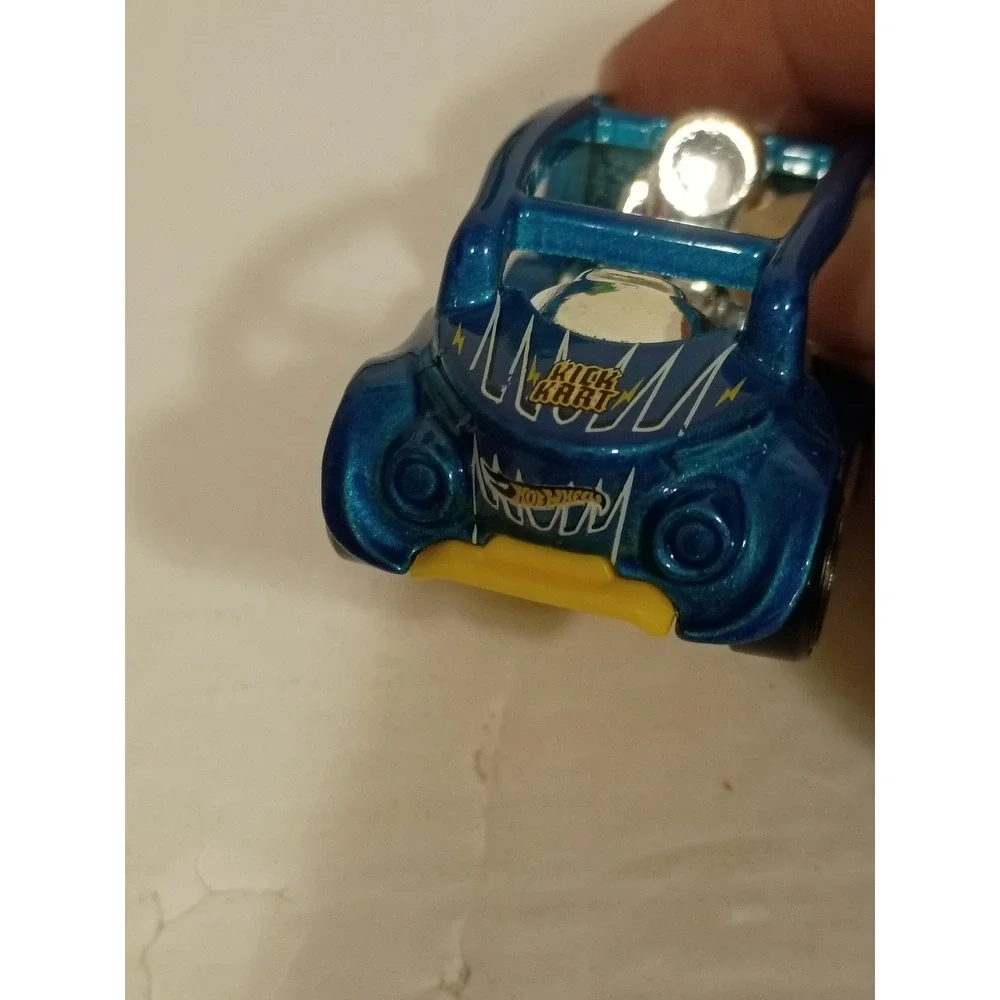 Hot Wheels Kick Kart Blue Metallic Yellow Base Diecast Car 1:64 Scale